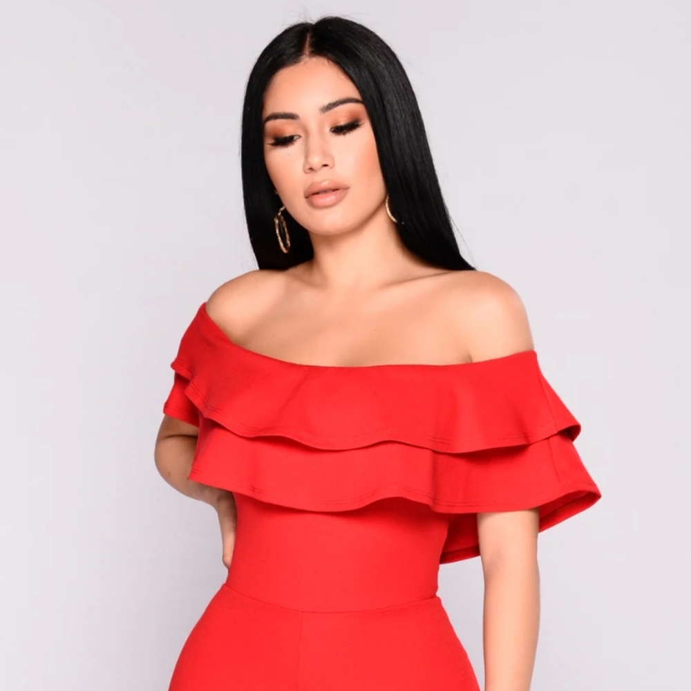 FASHION NOVA Jumpsuit